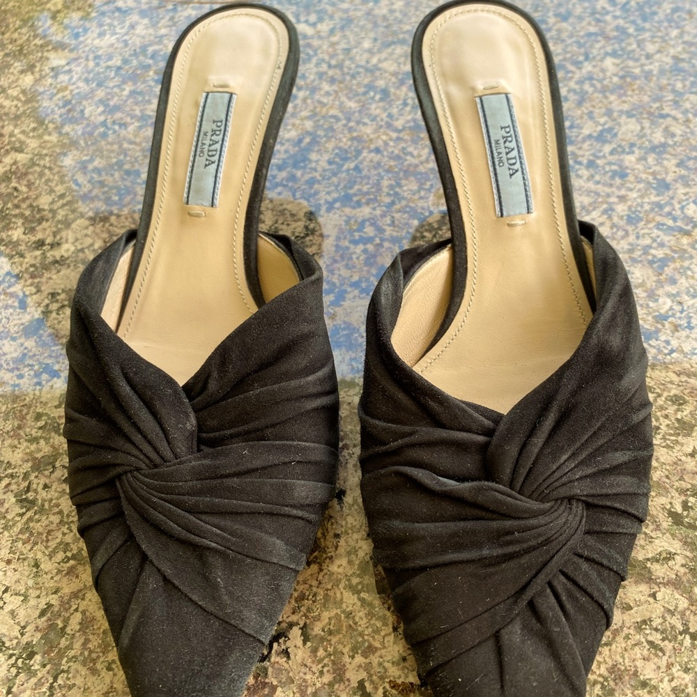 Size 36 Prada sandals one heels missing tip